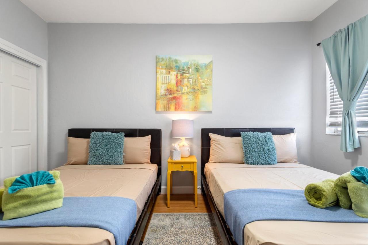 Ensuite Apt On Collins Ave Miami Beach Dış mekan fotoğraf
